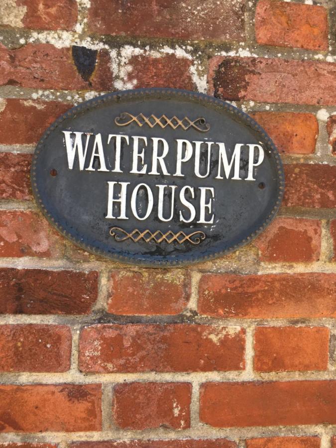1 Water Pump House Apartment Bury St. Edmunds Ngoại thất bức ảnh